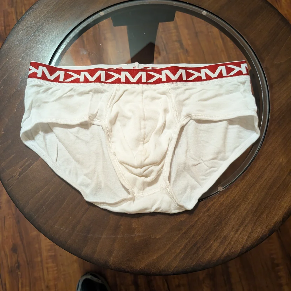 Michael Kors White Briefs with Red Logo Band - Picture 3 of 4